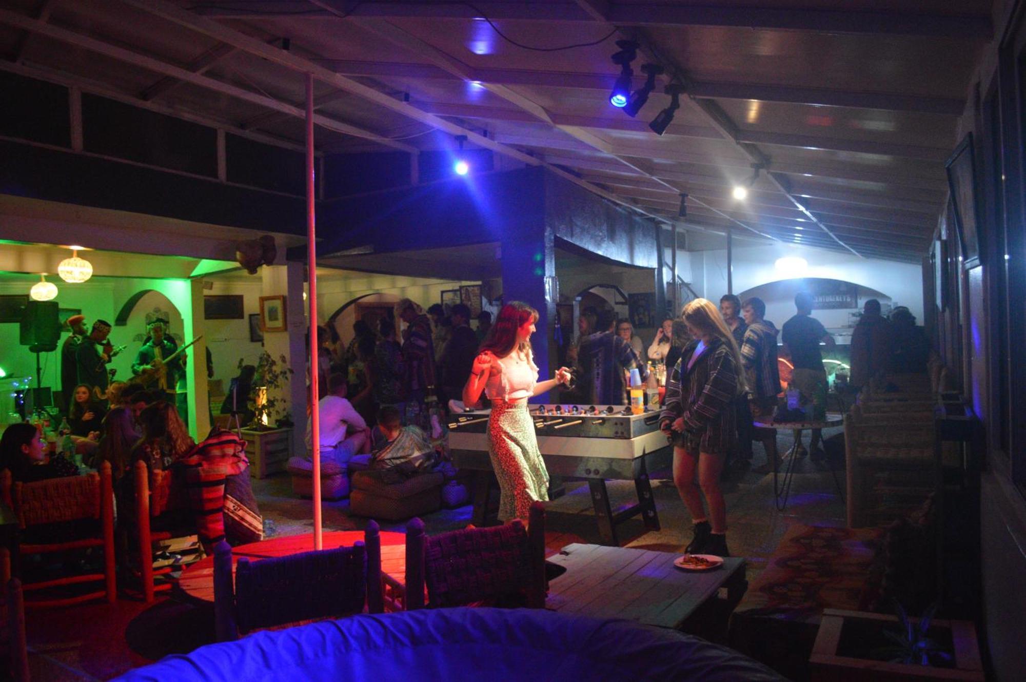 Adventurekeys Surf Yoga Cowork Bed & Breakfast Taghazout Bagian luar foto