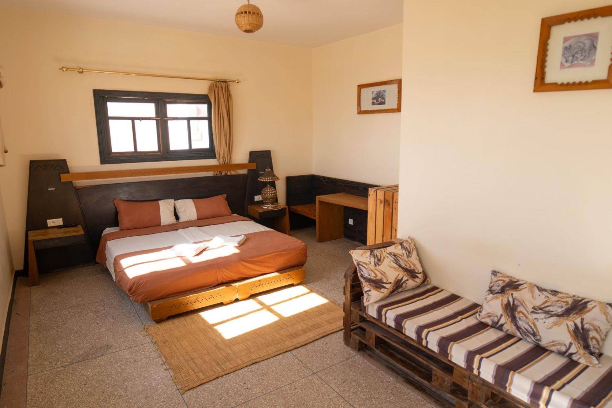 Adventurekeys Surf Yoga Cowork Bed & Breakfast Taghazout Bagian luar foto