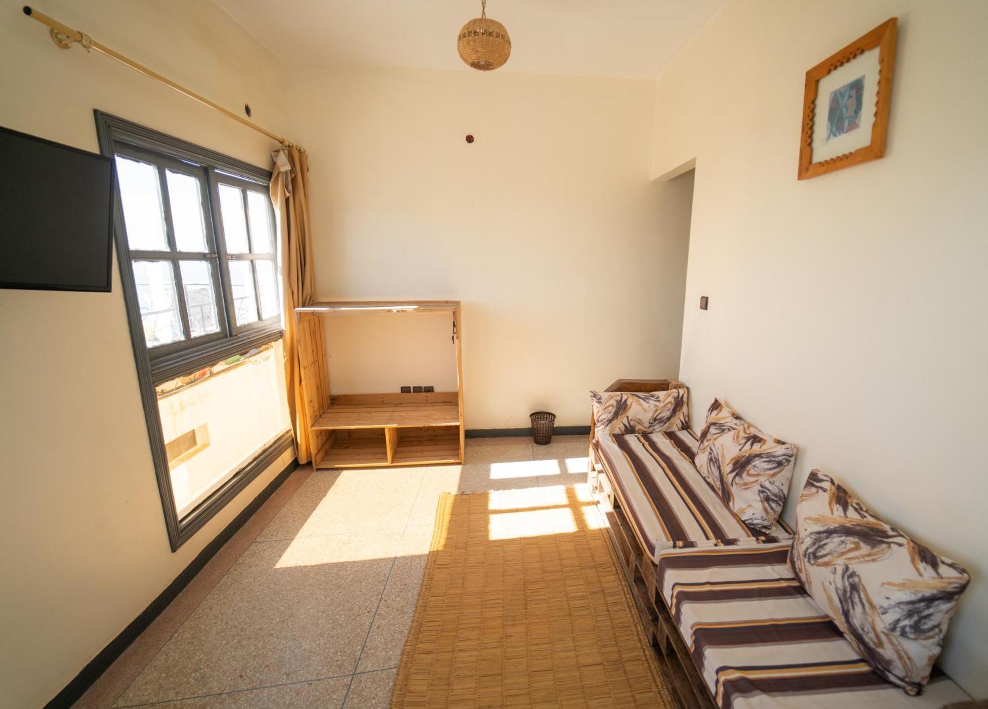 Adventurekeys Surf Yoga Cowork Bed & Breakfast Taghazout Bagian luar foto
