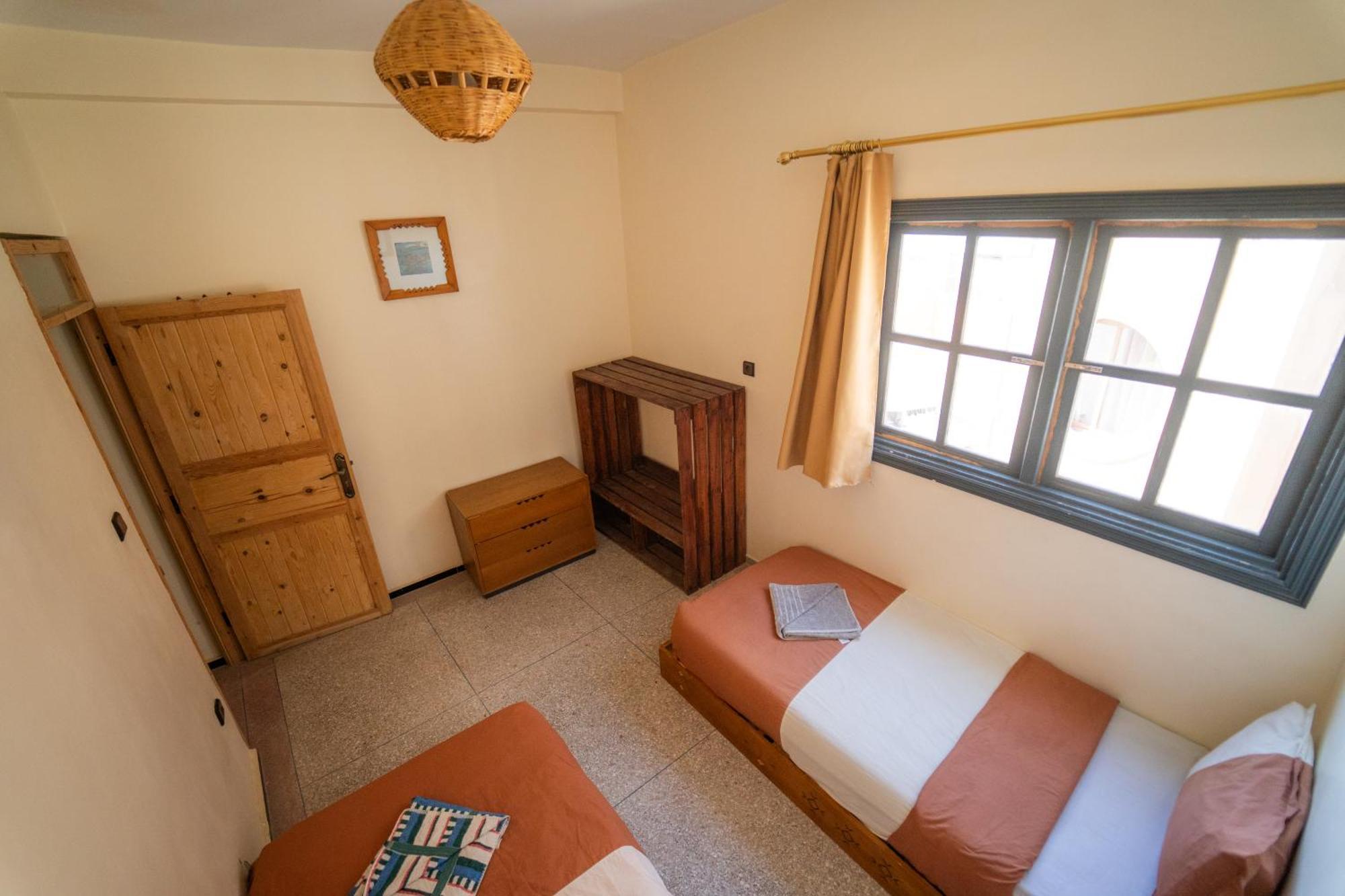 Adventurekeys Surf Yoga Cowork Bed & Breakfast Taghazout Bagian luar foto